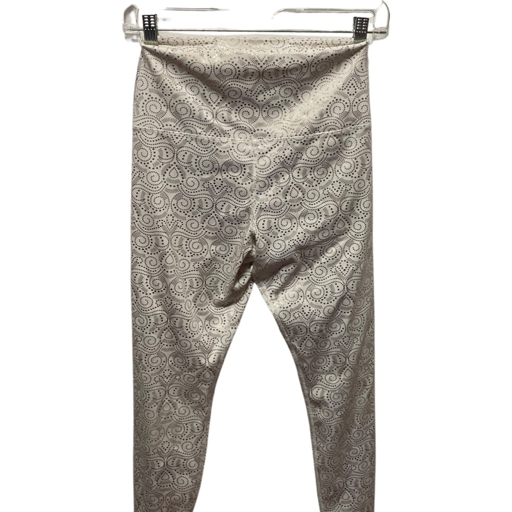 Glyder women’s leggings size small worn only a few times